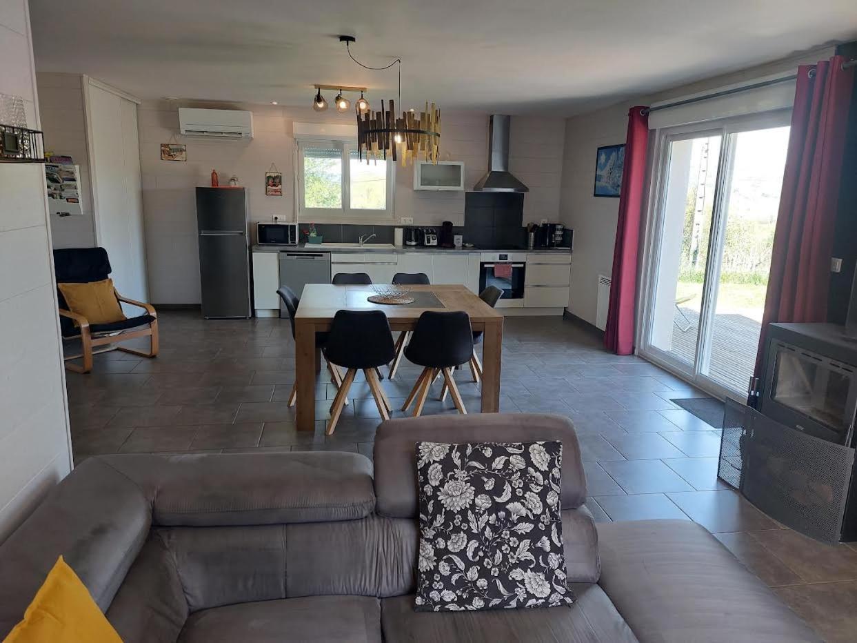 Entre Lacs Et Montagnes , Maison Individuelle,Lits Prepares, Parking Et Menage Inclus Baresia-sur-l'Ain Exterior photo