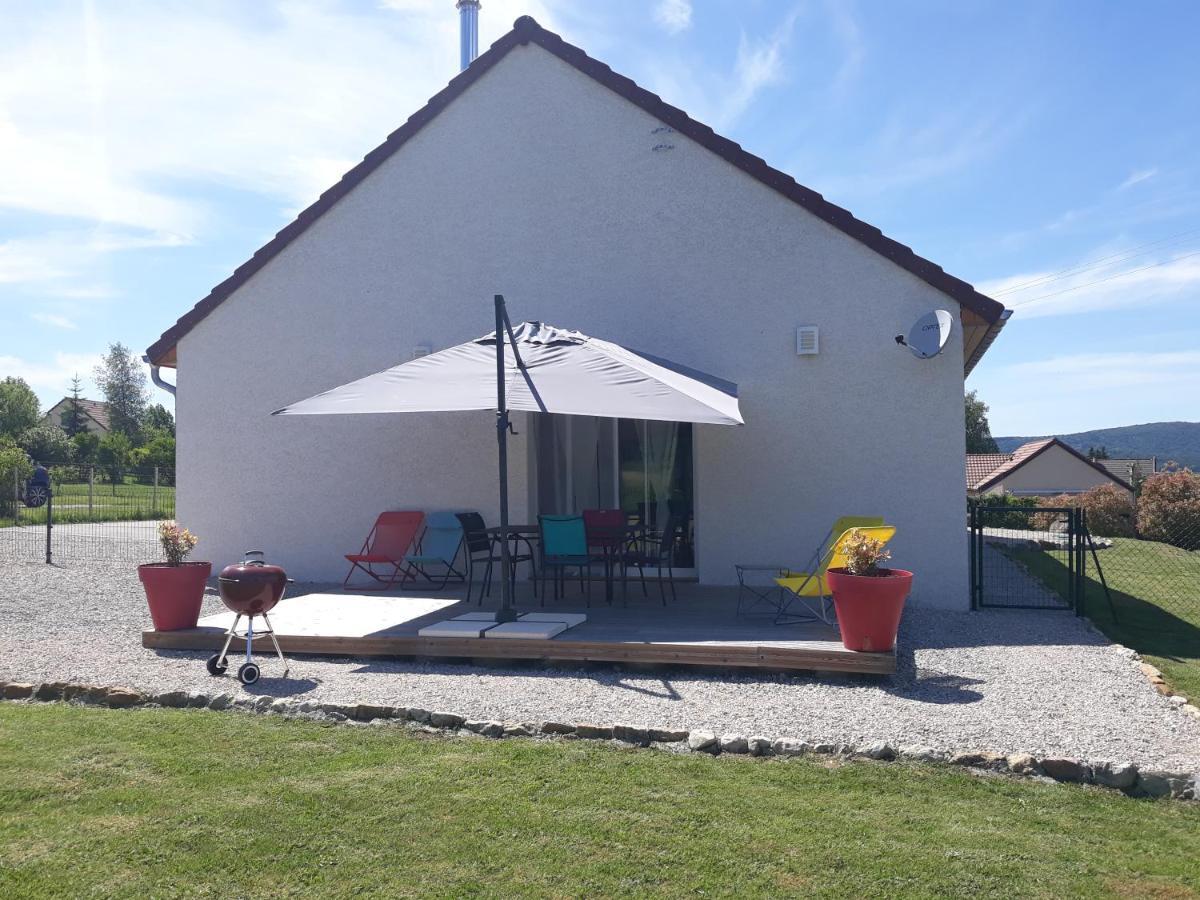 Entre Lacs Et Montagnes , Maison Individuelle,Lits Prepares, Parking Et Menage Inclus Baresia-sur-l'Ain Exterior photo